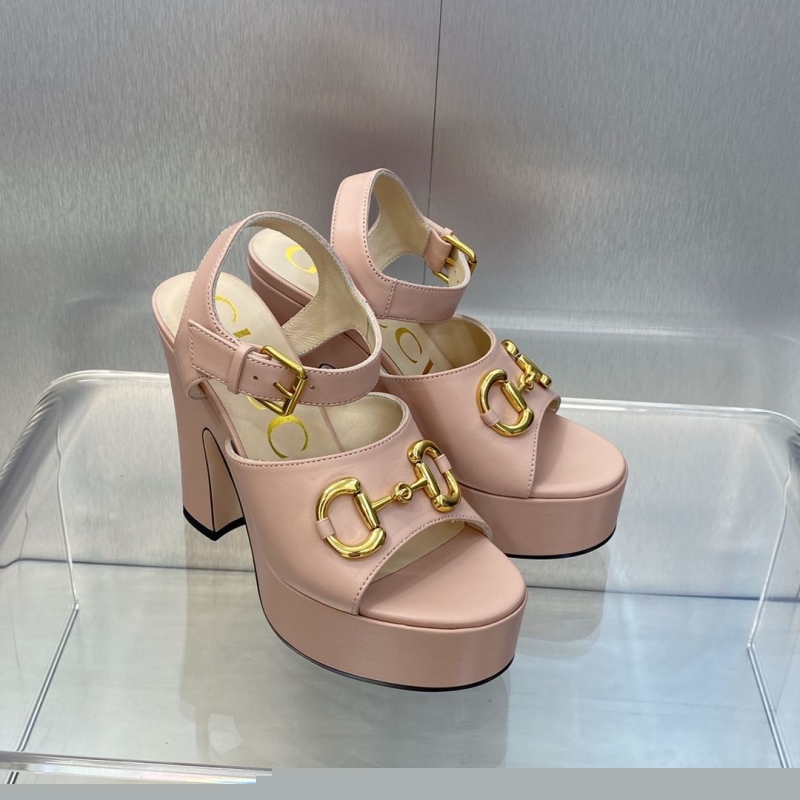 G*u*i high heels